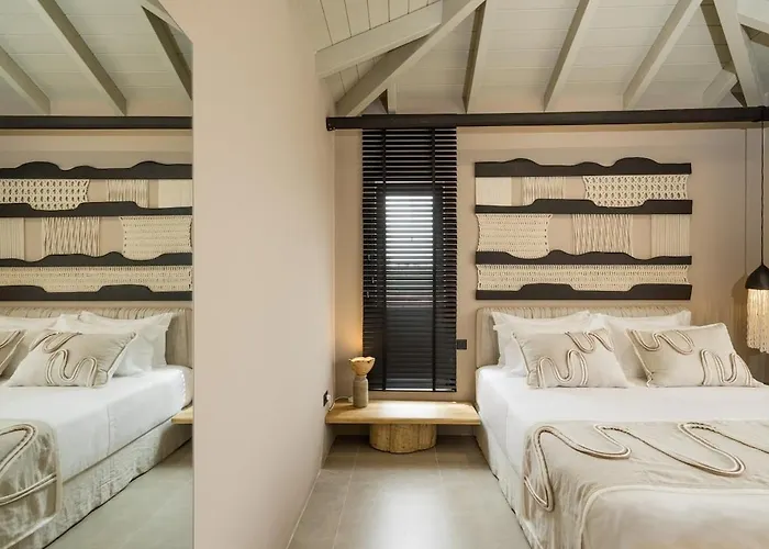 Ki - Yagi Willa Khalikerí